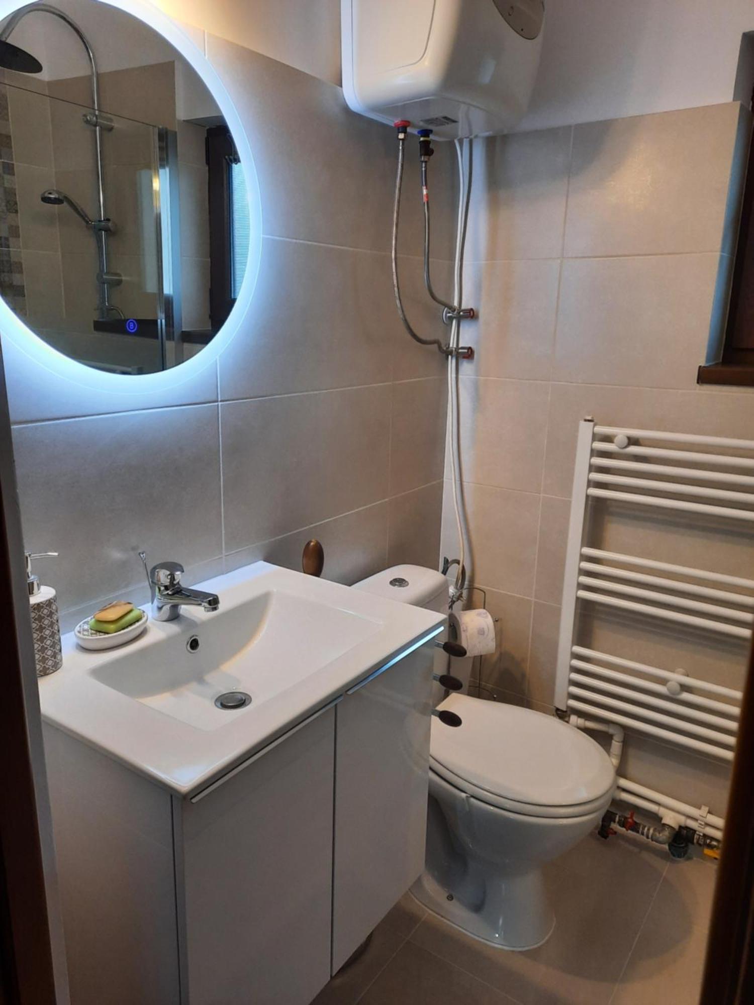 Вилла Casa Bunicilor Ciprian Porumbescu Экстерьер фото